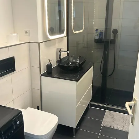 Charming 2-room Appartement *